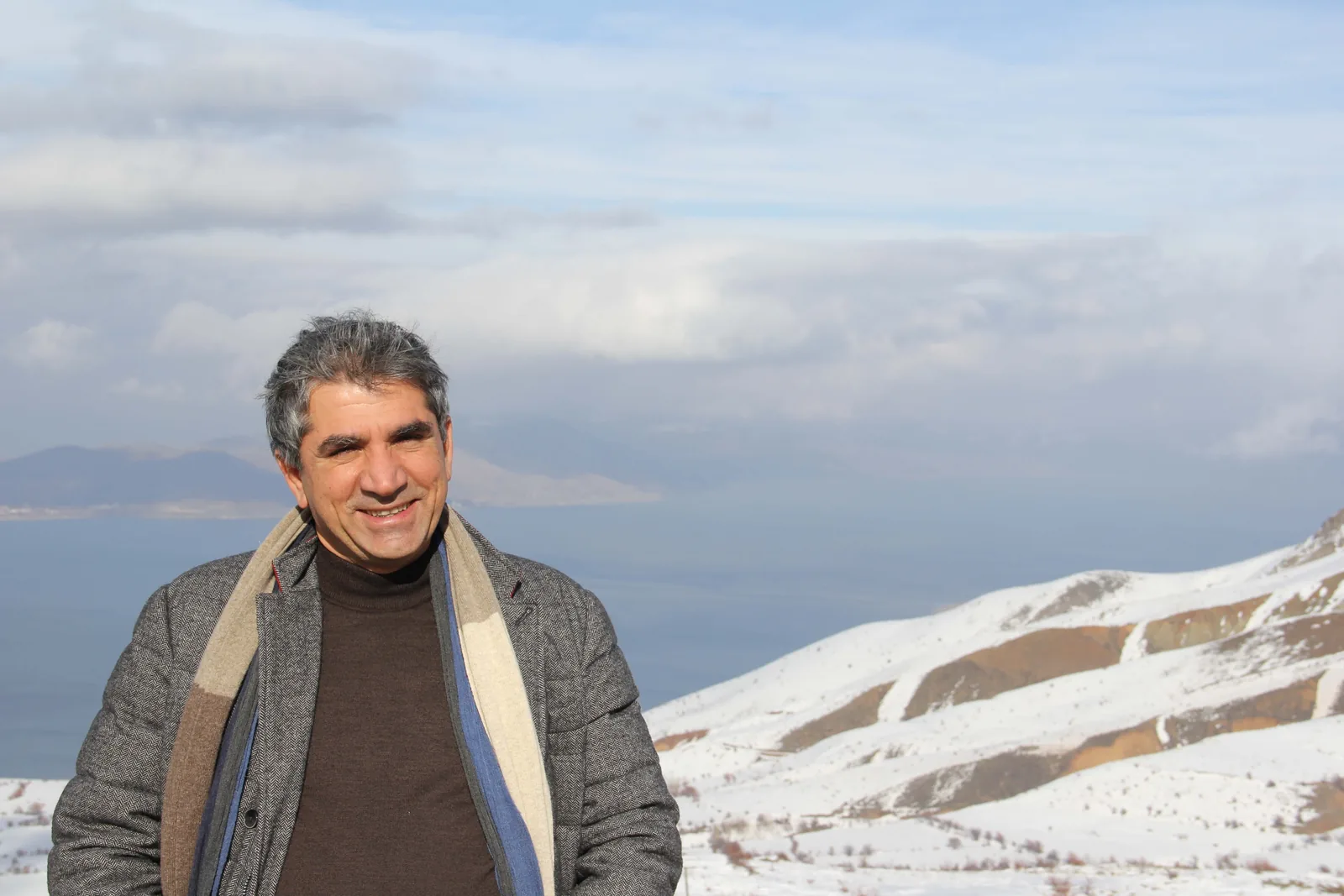 Baromuzun üyeleriyle düzenlediği Hazar gezisi